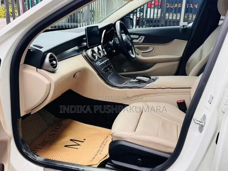 Mercedes Benz C350 AMG Premium plus 2016