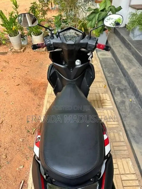 Yamaha RayZR 2018