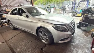 Mercedes Benz S300 Car Parts