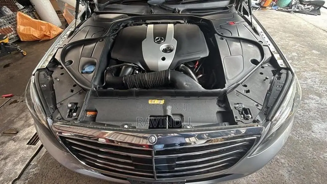 Mercedes Benz S300 Car Parts