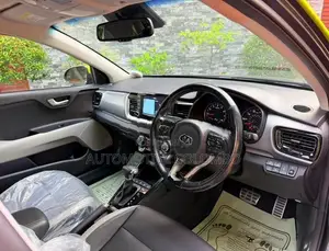 Kia Stonic T-GDi UK 2019