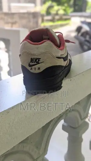 Nike Air Shoe