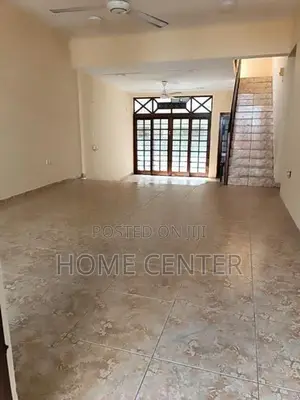 8BR 3 Storied House For Rent In Colombo 04 Close To Galle Road