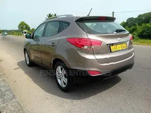 Hyundai Tucson 2011
