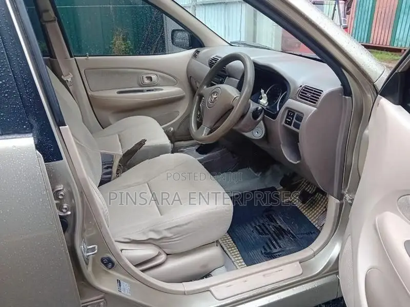 Toyota Avanza 2007