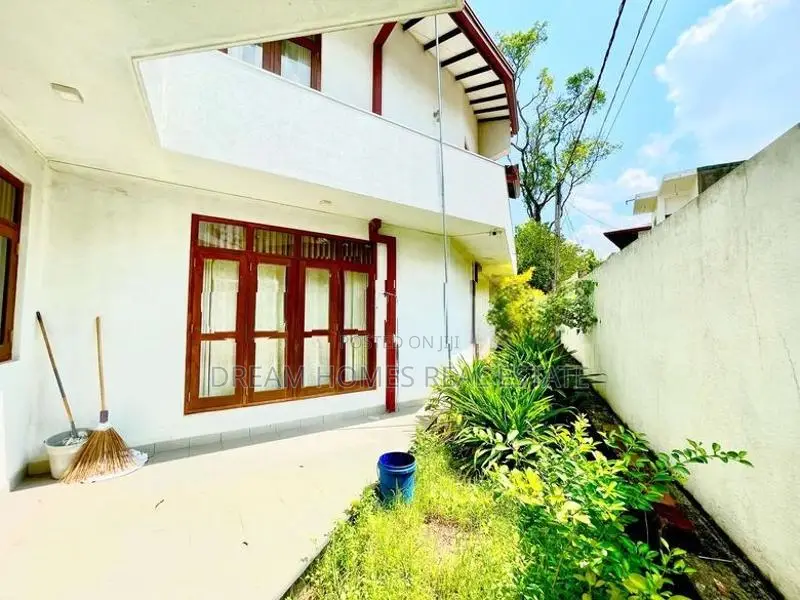 Luxury Two-Story House for Sale – Bokundara Junction