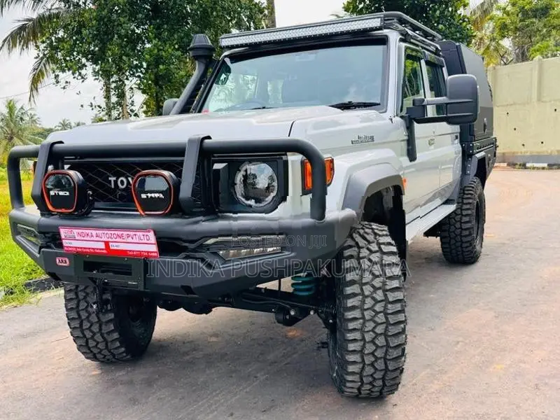 Toyota Land Cruiser 79 1VD V8 GXL Camper 2025