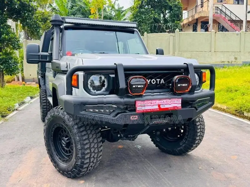 Toyota Land Cruiser 79 1VD V8 GXL Camper 2025