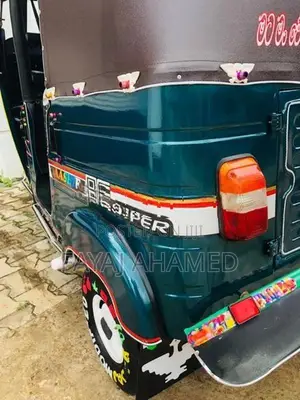 Bajaj RE 2001