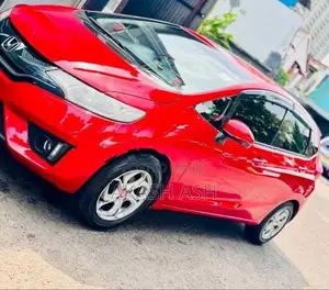 Honda Fit GP5 2013