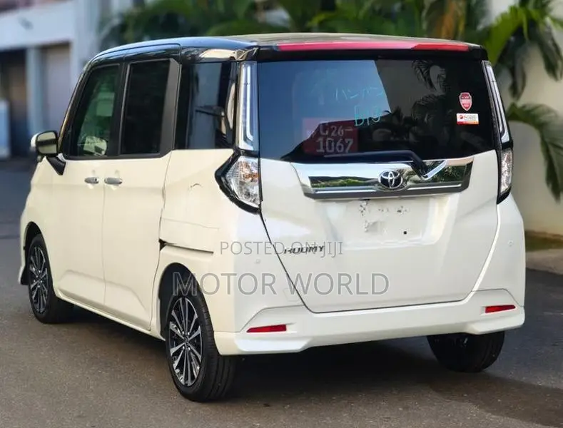 Toyota Roomy 2025