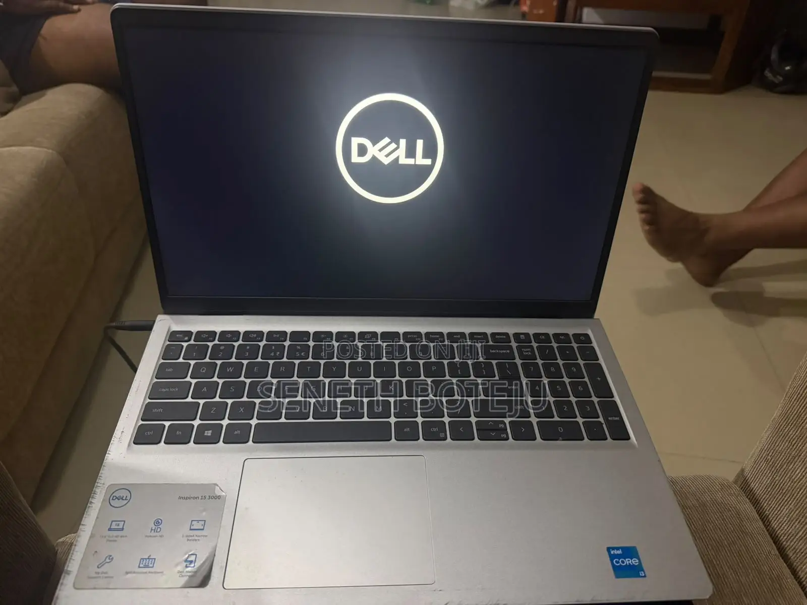 Laptop Dell Inspiron 15 3511 4GB Intel Core i3 HDD+SSD 750GB