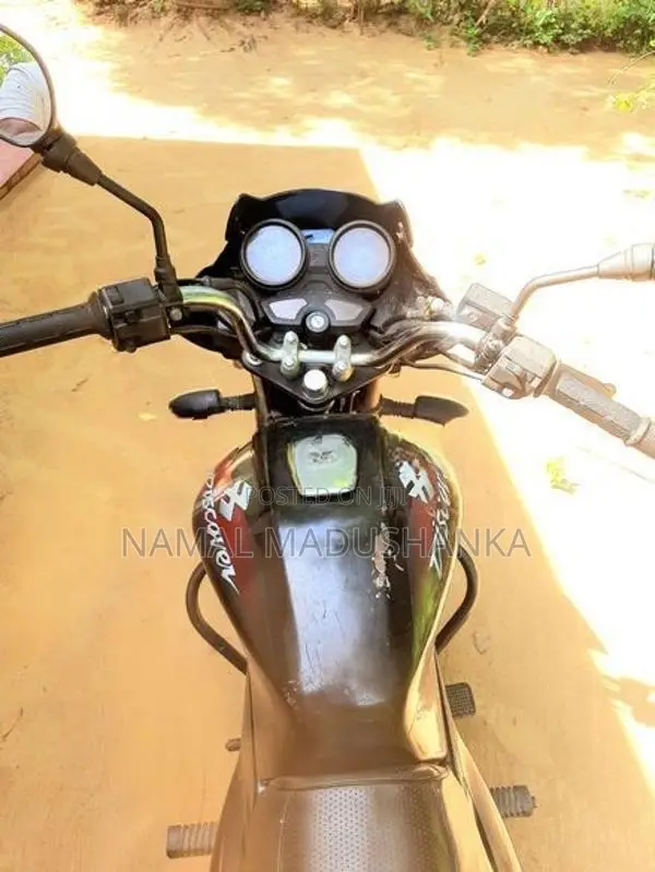 Bajaj Discover 125 2013