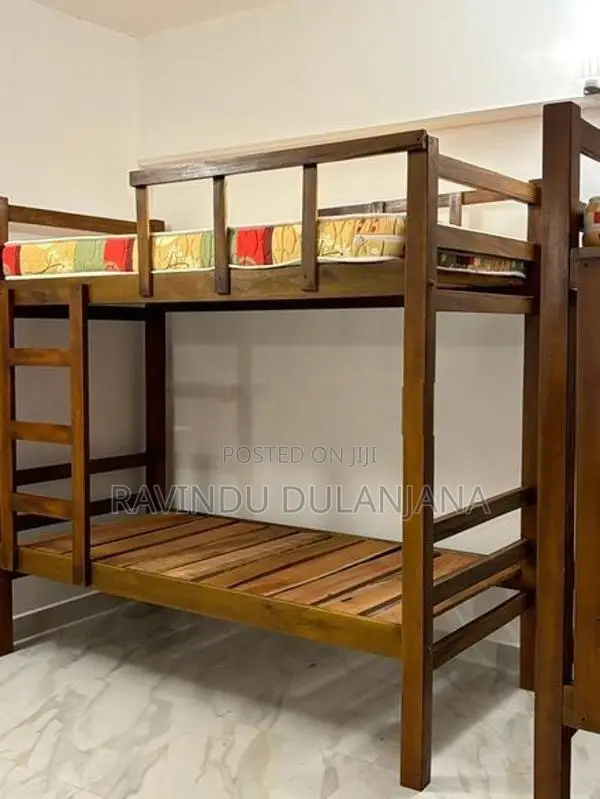 Bunker Bed