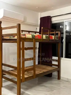 Bunker Bed