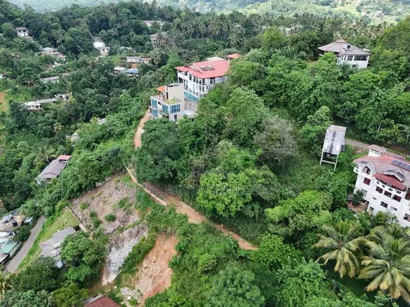Panoramic Mahaweli River View Land for Sale in Kandy
