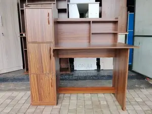 Melamine Office Table