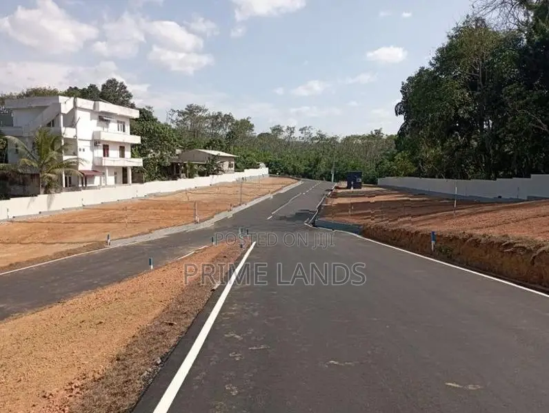 Land for Sale Kahathuduwa
