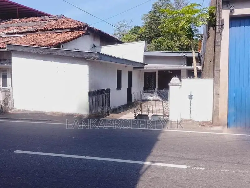 Commercial/ Residential Property for Sale – Muthuwella Road, Colombo 1