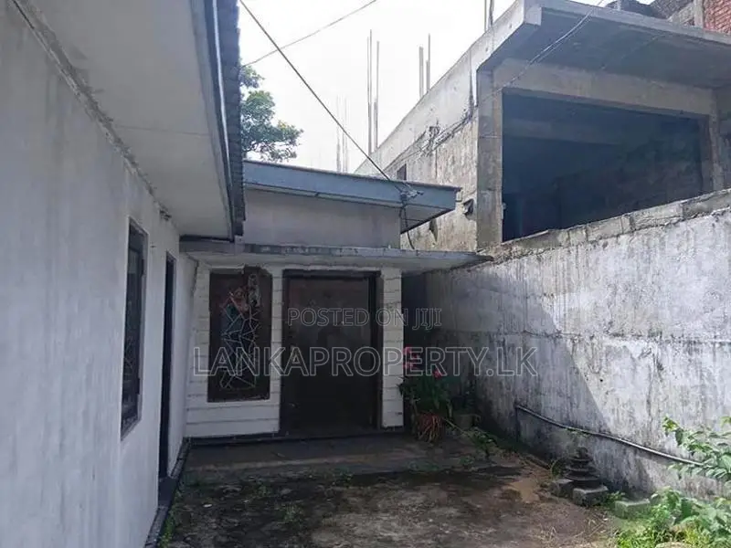 Commercial/ Residential Property for Sale – Muthuwella Road, Colombo 1