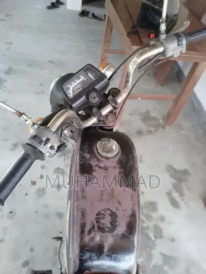 Yamaha 2000