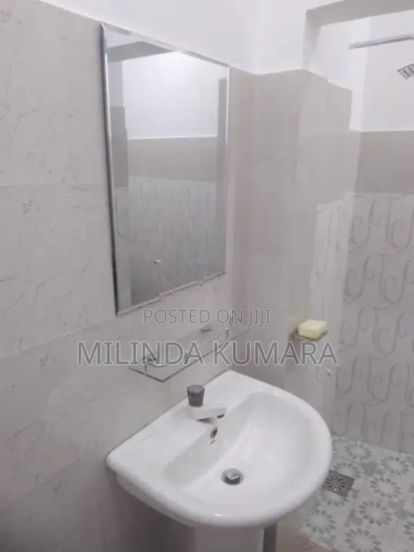 Semi-Furnished Two-Storey 3 Bedrooms 2 Bath House for Rent - Piliyanda