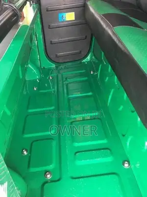 Bajaj RE 4 Stroke 2020
