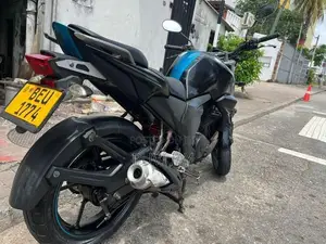 Yamaha FZs V2 2017