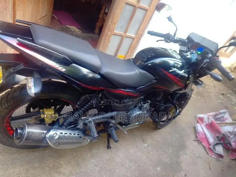Bajaj Pulsar 180 good condition 2017
