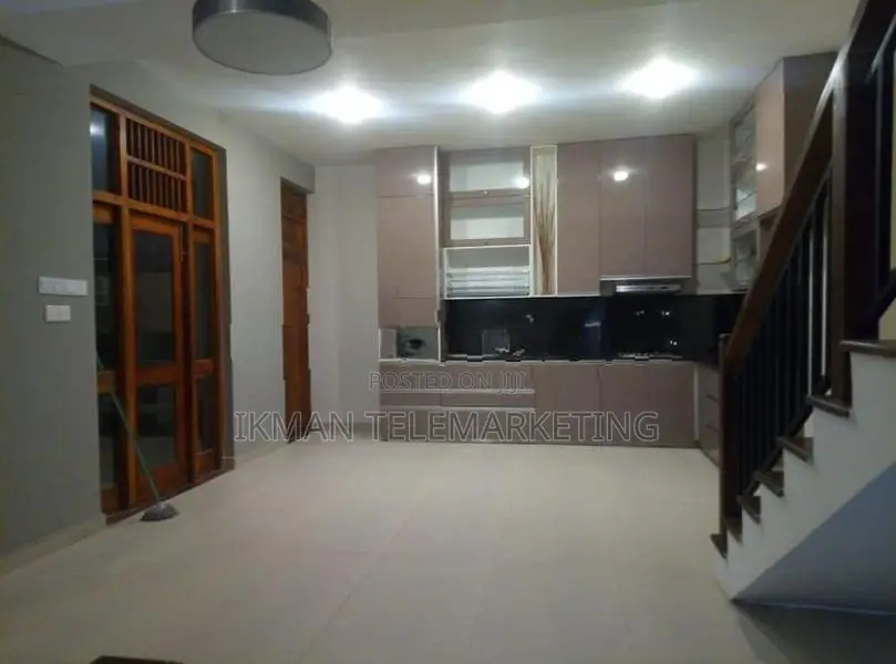 Room For Rent - Kahanthota (only girls)