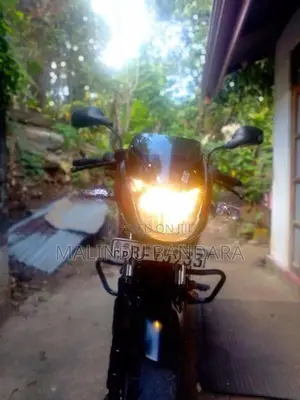 Bajaj Pulsar 180 good condition 2017