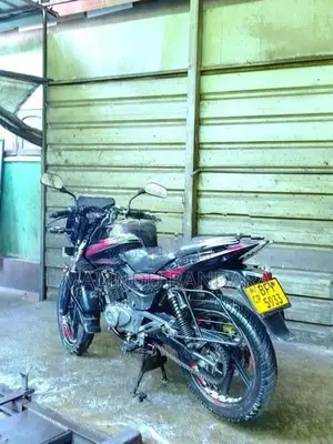 Bajaj Pulsar 180 good condition 2017