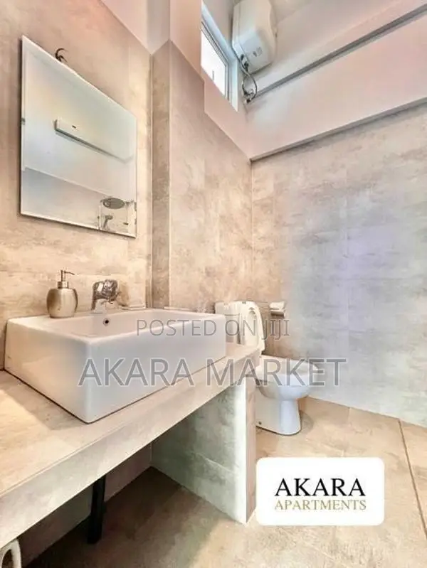 1500 Sq.ft - Furnished Private Apartment for Rent A50766 Colombo 05