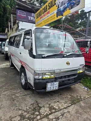 Nissan Caravan 1993