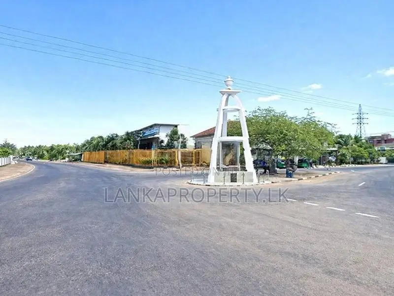 Valuable Developed Land for Sale in Nainamadama, Wennappuwa