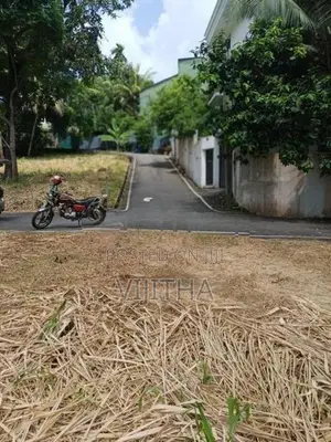 Land for Sale Koswatta