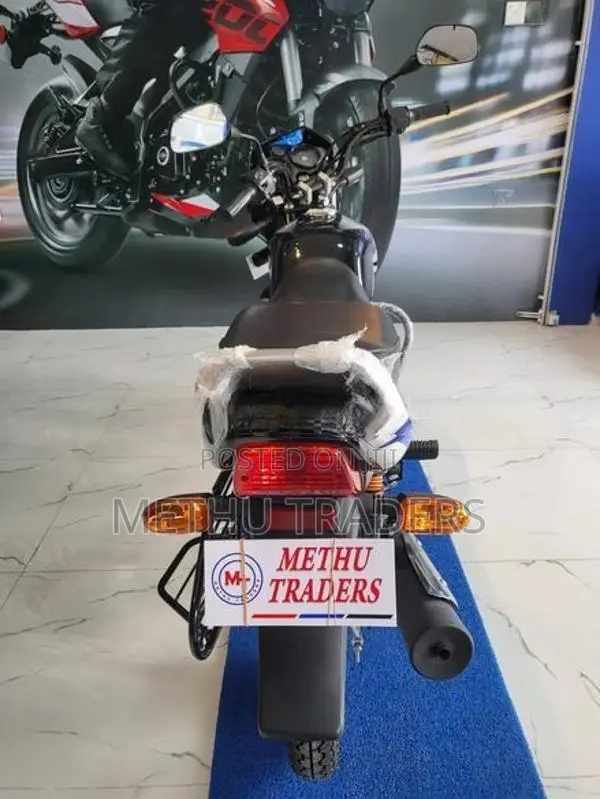 Bajaj CT100 2026