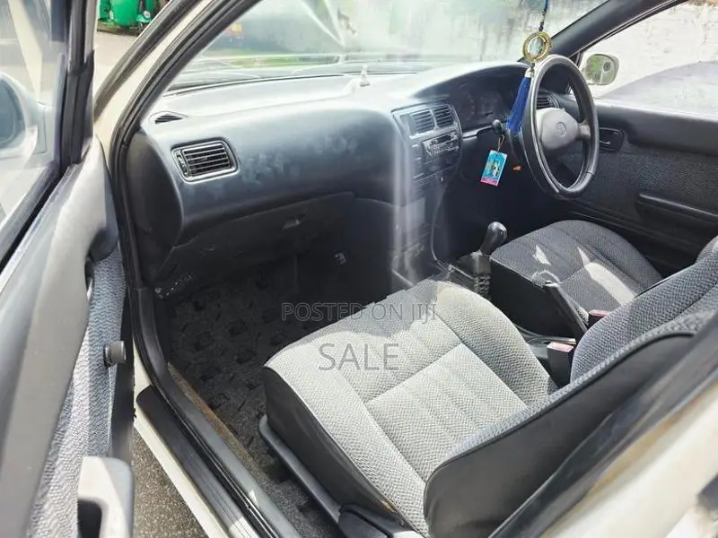 Toyota Corolla CE100 1992
