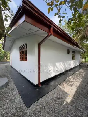 House with Spacious Garden for Sale in Panagoda