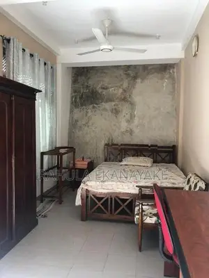 Room for Rent in Aruppola Kandy