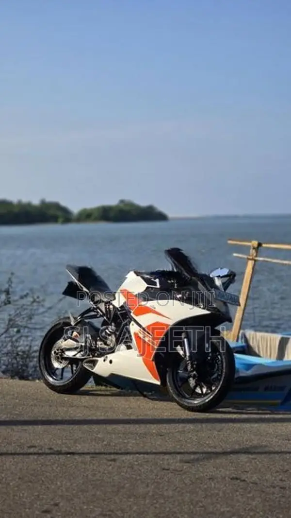 KTM RC 200 2018