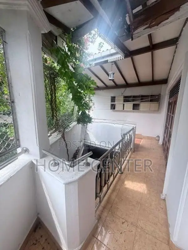 6BR House For Rent In Dehiwala