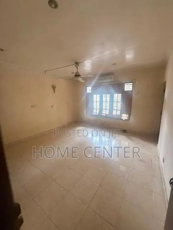 6BR House For Rent In Dehiwala