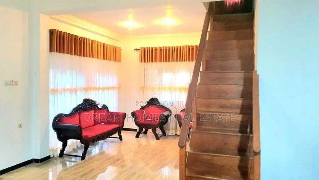 Spacious 2-Storey House for Sale – Ratnapura City