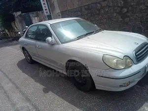 Hyundai Sonata Hmatic 2001