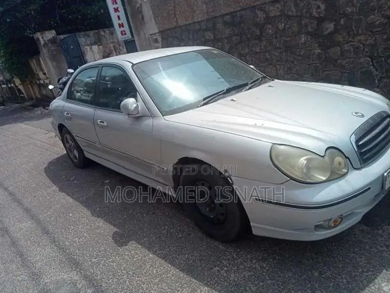 Hyundai Sonata Hmatic 2001