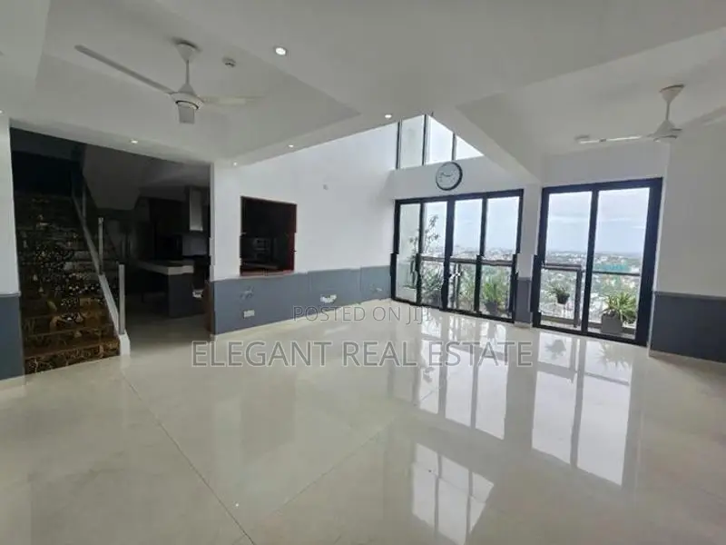 Park Heights - 04 Bedroom Apartment for Rent in Colombo 05 (A6247)