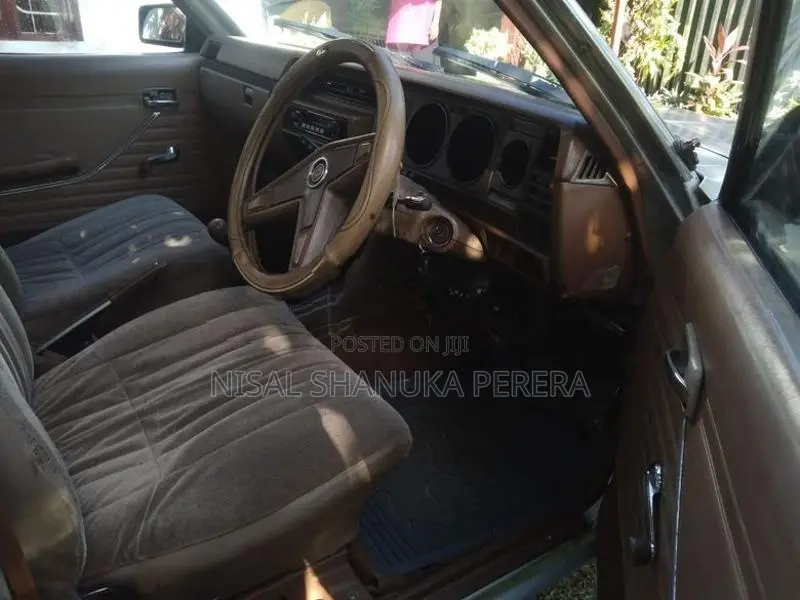 Nissan Sunny 1982