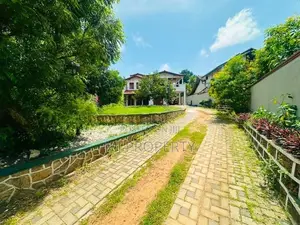 ( YS-1113) Valuable Three Storey House Sale in Nugegoda