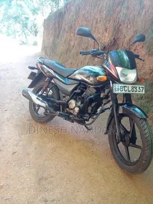 Bajaj Platina 100 ES 2015